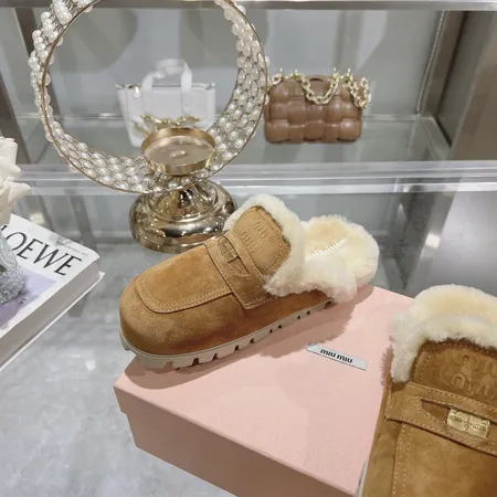 ミュウミュウ スリッパ