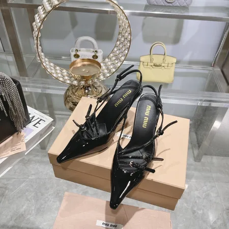 ミュウミュウ サンダル