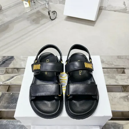 ディオール サンダル
