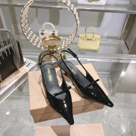 ミュウミュウ サンダル