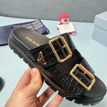 プラダ スリッパ