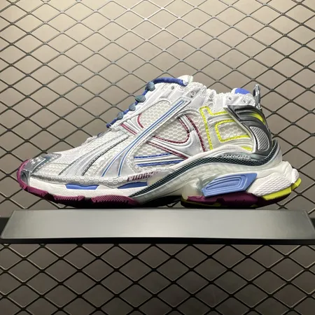 バレンシアガ スニーカー