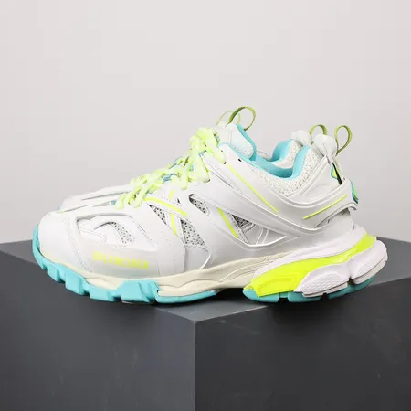 バレンシアガ スニーカー