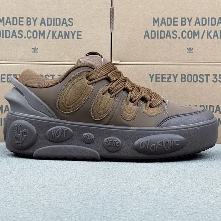 プーマ カジュアルシューズ