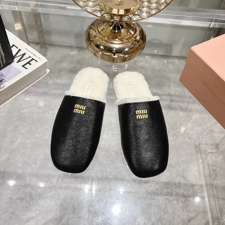 ミュウミュウ スリッパ