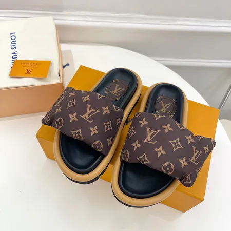 ルイヴィトン スリッパ