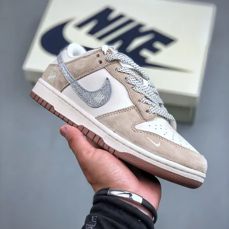 ナイキ カジュアルシューズ