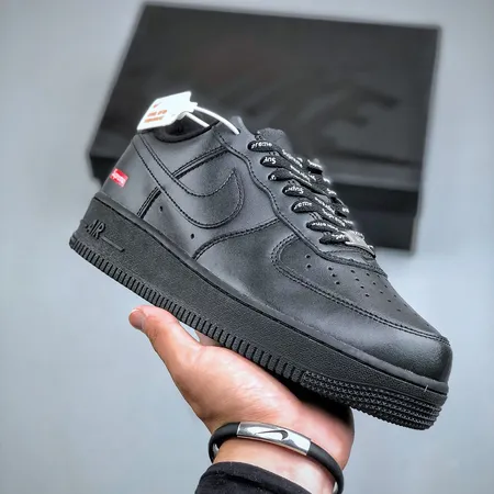 ナイキ カジュアルシューズ