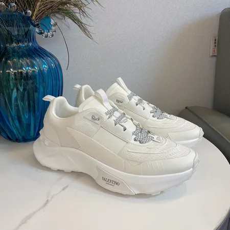 ヴァレンティノ カジュアルシューズ