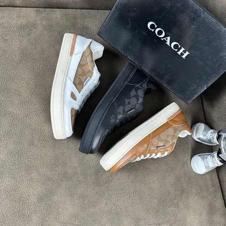 コーチ カジュアルシューズ