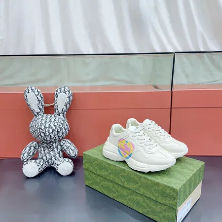 グッチ スニーカー