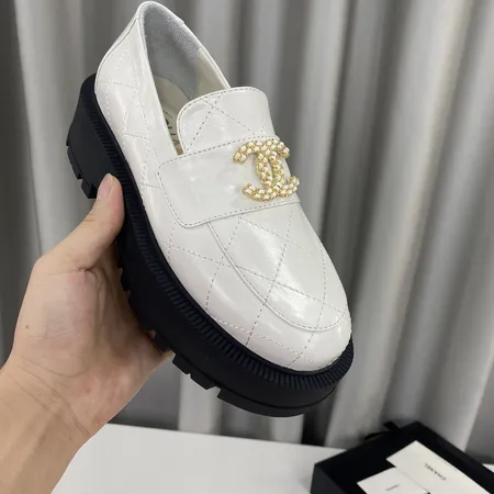 シャネル ビジネスシューズ