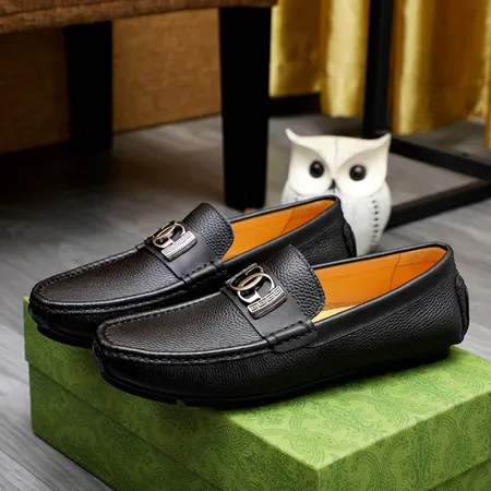 グッチ ビジネスシューズ