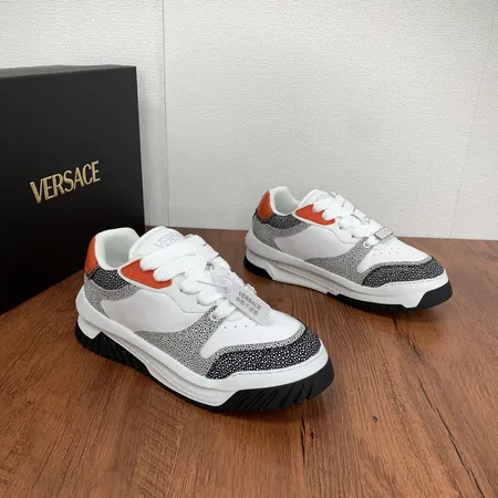 ヴェルサーチ カジュアルシューズ