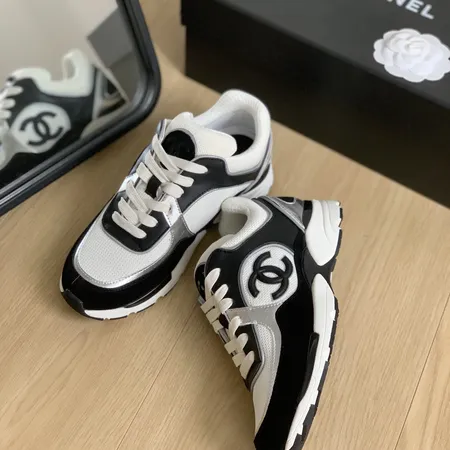 シャネル スニーカー