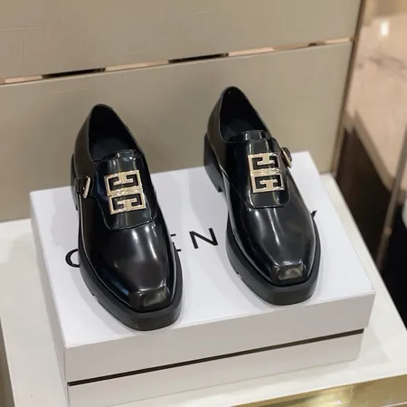 ジバンシィ ビジネスシューズ