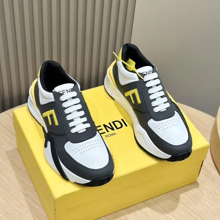 フェンディ スニーカー