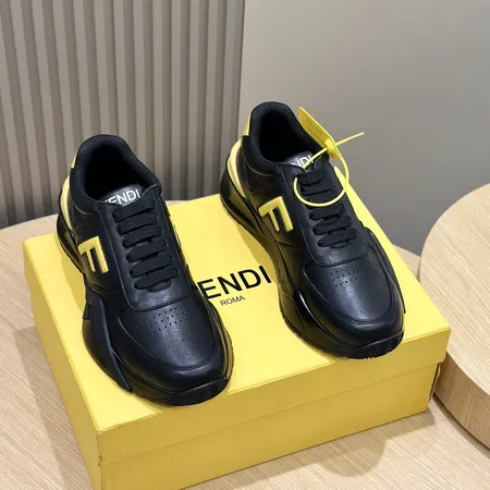 フェンディ スニーカー