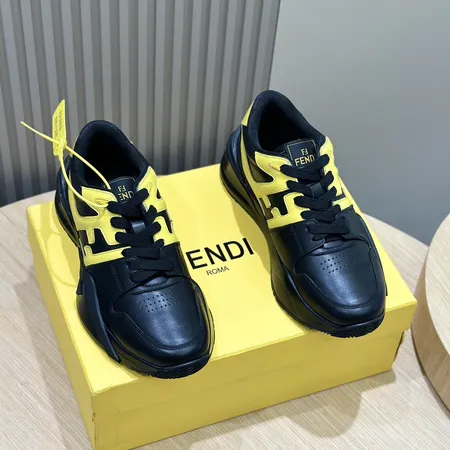 フェンディ スニーカー