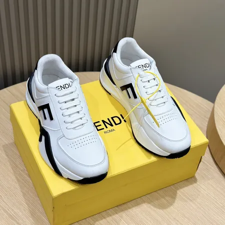 フェンディ スニーカー