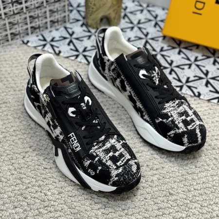 フェンディ スニーカー