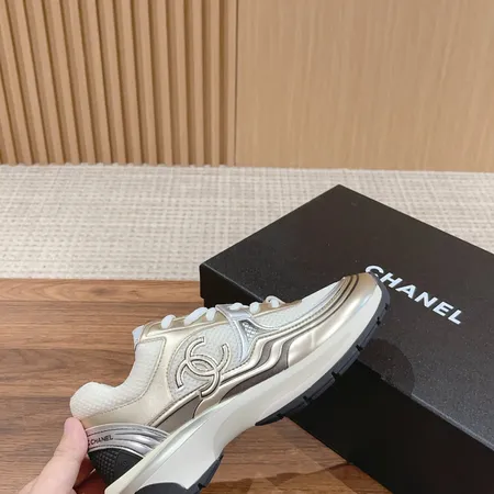 シャネル スニーカー