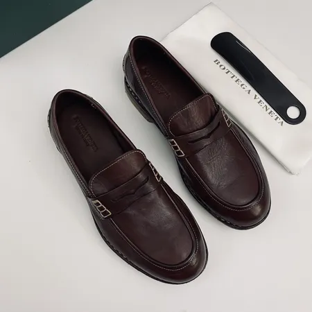 ボッテガ ヴェネタ ビジネスシューズ