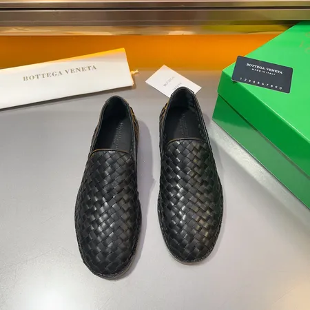ボッテガ ヴェネタ ビジネスシューズ