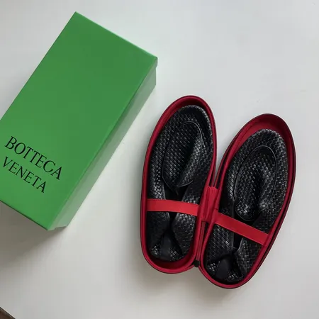 ボッテガ ヴェネタ カジュアルシューズ