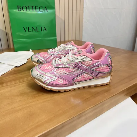 ボッテガ ヴェネタ スニーカー