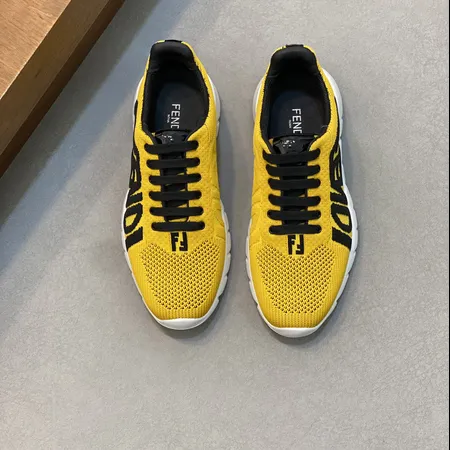 フェンディ スニーカー