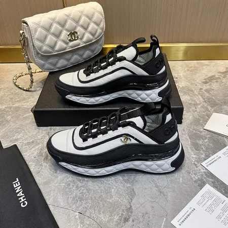 シャネル スニーカー