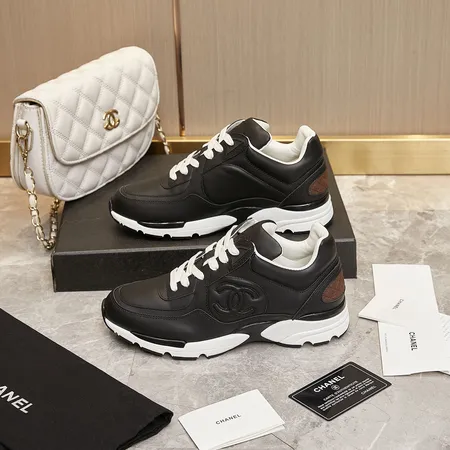 シャネル スニーカー