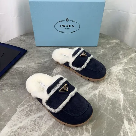 プラダ スリッパ