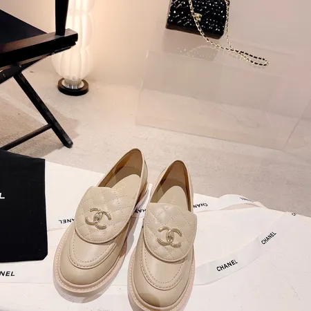 シャネル ビジネスシューズ