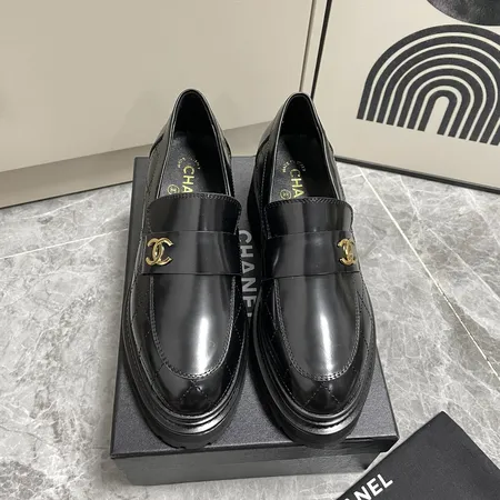 シャネル ビジネスシューズ