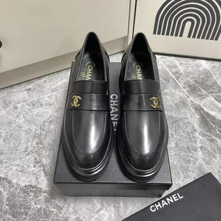 シャネル ビジネスシューズ
