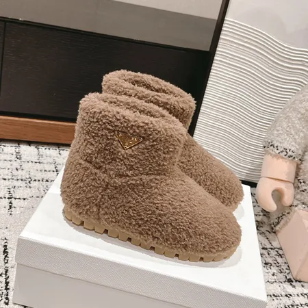 プラダ スリッパ