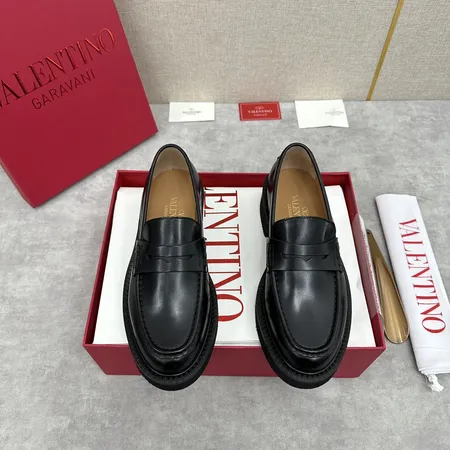 ヴァレンティノ ビジネスシューズ