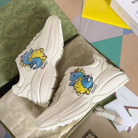 グッチ スニーカー