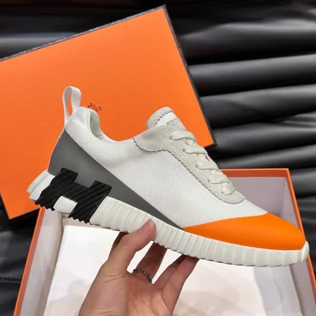 エルメス スニーカー