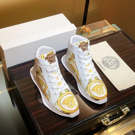 ヴェルサーチ カジュアルシューズ