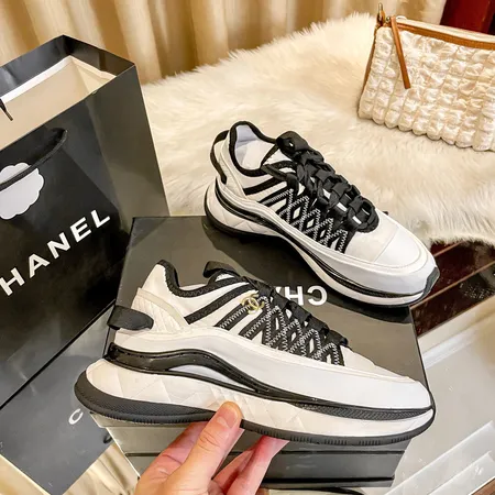 シャネル スニーカー