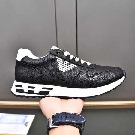 アルマーニ スニーカー