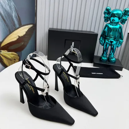 イブサンローラン サンダル