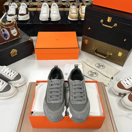 エルメス スニーカー