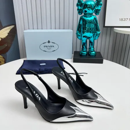 プラダ サンダル