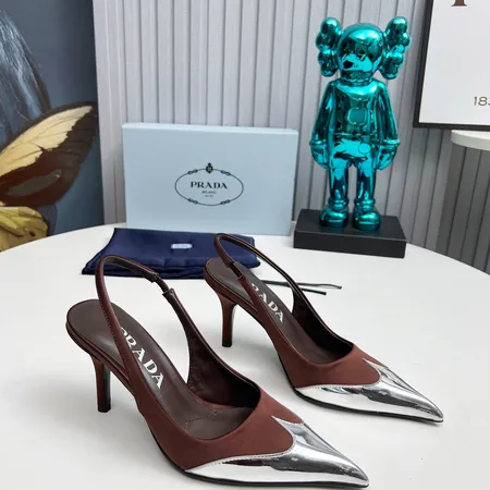 プラダ サンダル