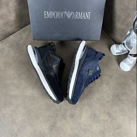 アルマーニ スニーカー