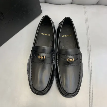 ヴェルサーチ カジュアルシューズ